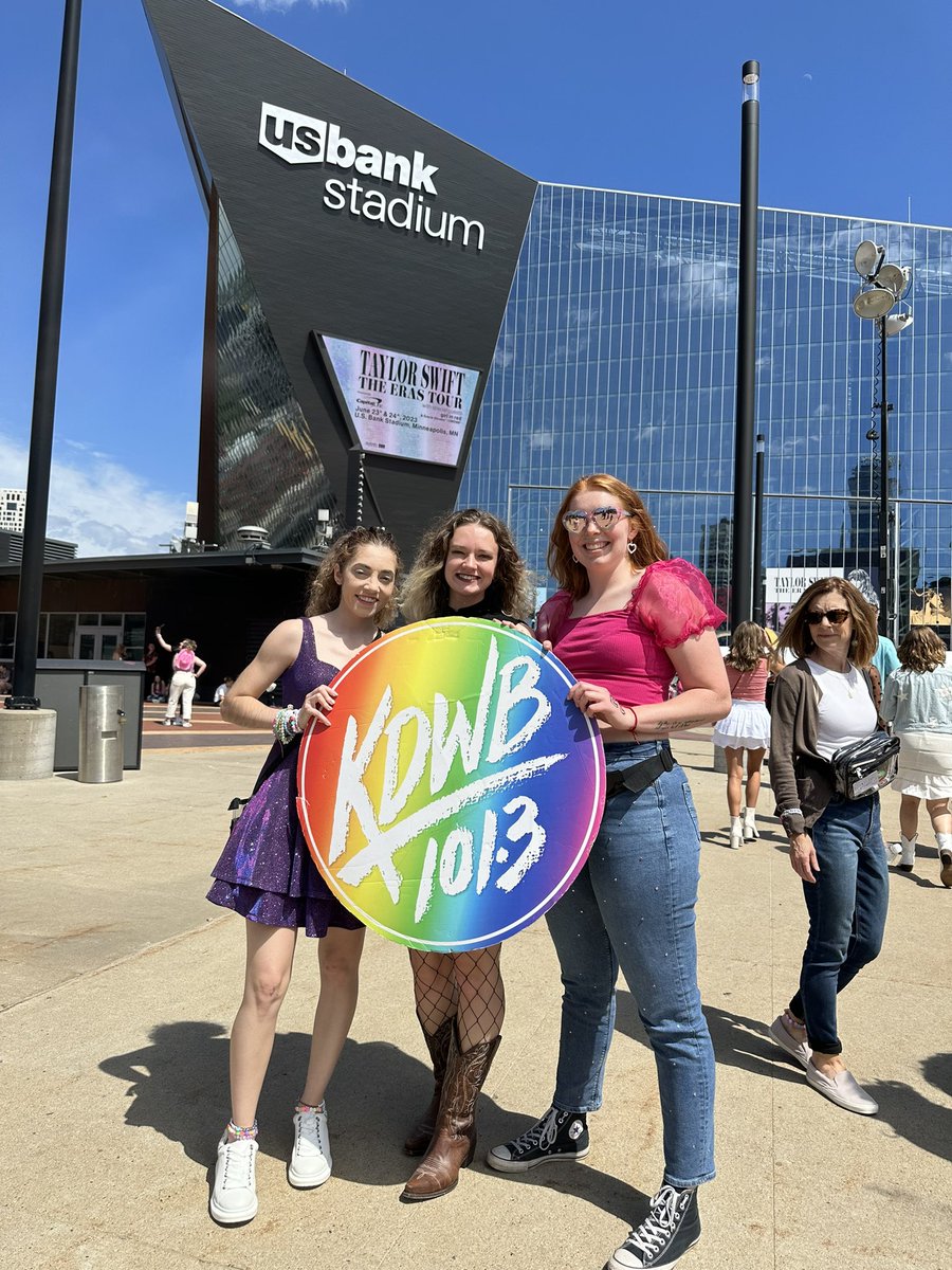 BruneMeghan's tweet photo. Can’t wait for Taylor!!! #taydwb  @1013KDWB https://t.co/TyiXQc6zM4
