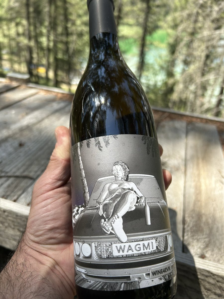 Been waiting a minute to hold one of these. Thanks <a href="/wagmiwine/">🍷Wagmi Wines - Tezos NFTs🍷</a> and <a href="/ProteonNFT/">Proteon</a> 🍷🤌🏻