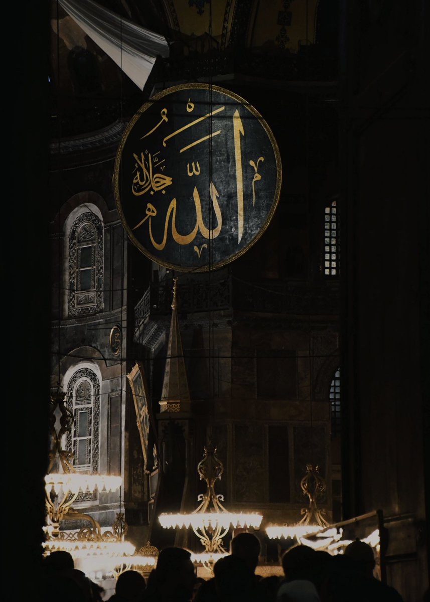 Allahyolundaaa_'s tweet photo. "Tüm sıkıntılardan sizi, Allah kurtarır."

▪️ En'âm /64 https://t.co/9MqlqEB4RE