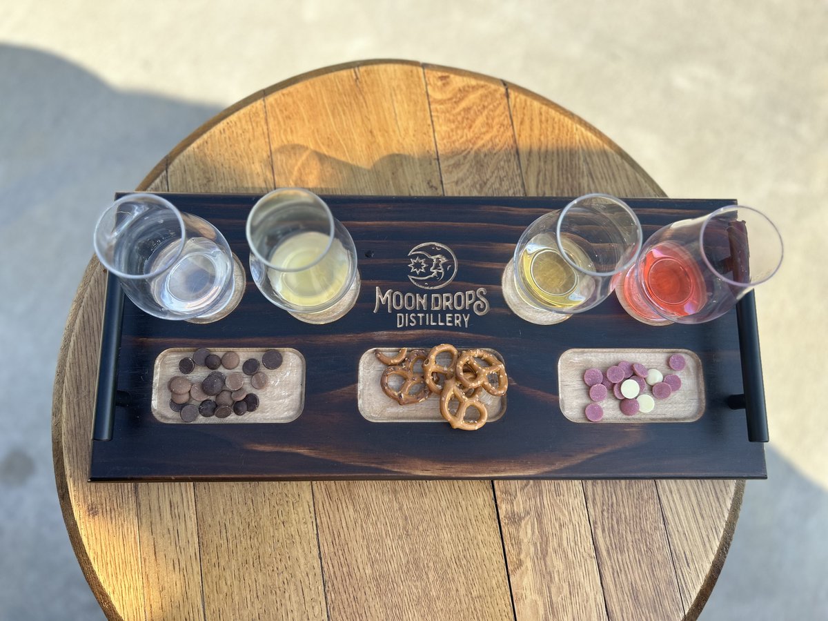 DistilleryMoon's tweet photo. ✈️ Find your Flight: Choose four of our Moon Drops Distillery spirits for $10!

🎶 You can also have a little in-flight entertainment in our Tasting Room, TONIGHT at 8pm as part of our Live Music Saturdays series! https://t.co/WPVjttu3yG