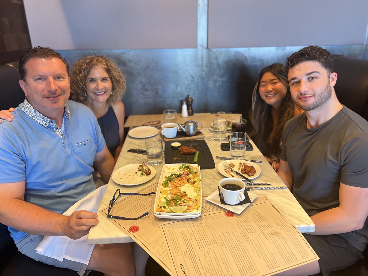 JodiLivon's tweet photo. Happy Birthday to my sweet hubby! #birthday #appreciation #family #missingaaron #husband https://t.co/RaU7vIVc36