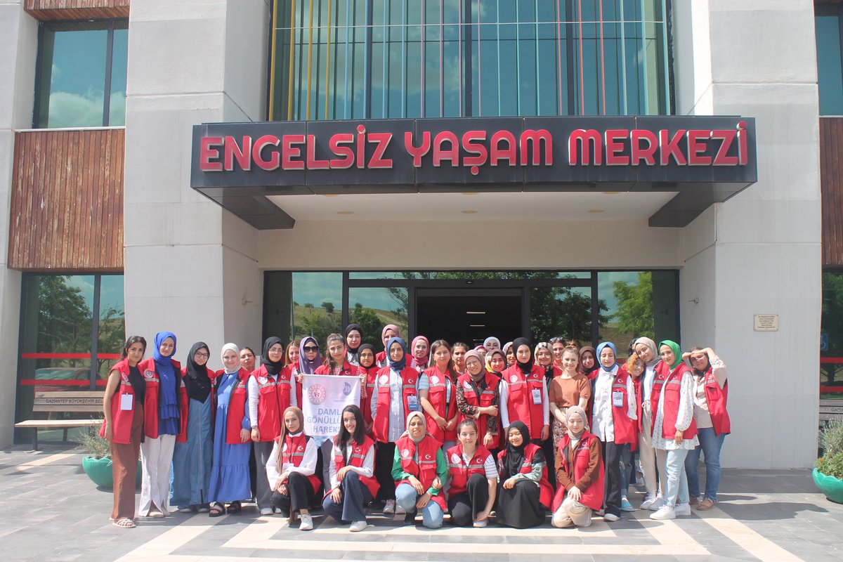 DamlaVolunteers's tweet photo. 149. DÖNEM KÜLTÜREL TARİHİN İNCİSİ: #GAZİANTEP 
8.GÜN 💦 https://t.co/O2lOqY8kJw