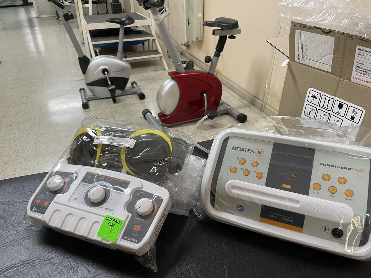 stmavellaneda's tweet photo. #OSPMA
Nuestro Secretario General @herdoval supervisó la aparatología que compramos para nuestros Consultorios de Kinesiología en Sarmiento 147: Bicicletas fijas, aparato de Ultrasonido y un Tens de corriente analgésica y electro-estimulación.
TU SINDICATO TE CUMPLE! https://t.co/wYjPDxAWU7