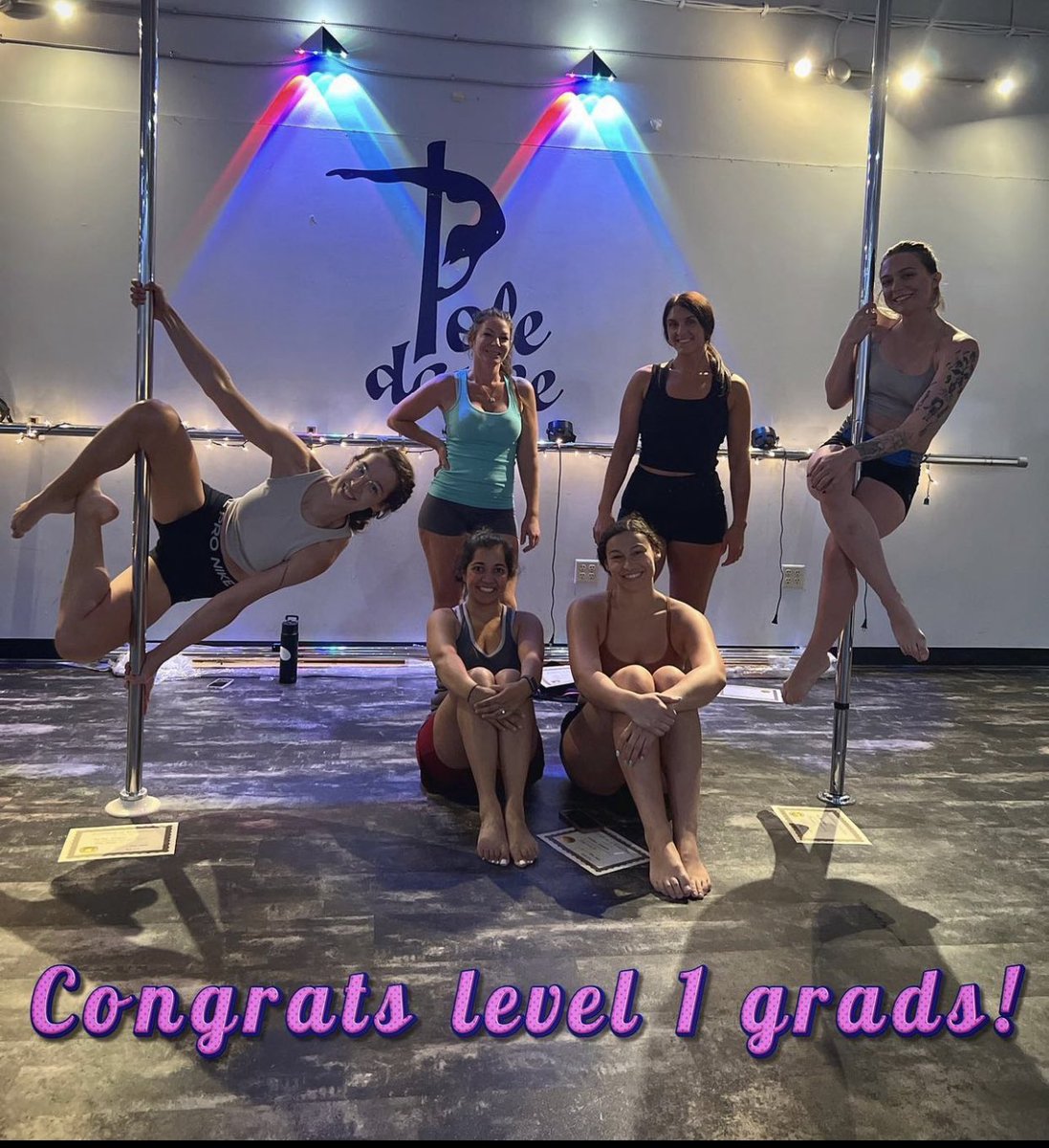 🎉CONGRATS🎉 to our newest level 1 grads!! We love seeing the progress from week to week 👏🏼 
We’ve got some fun stuff planned for July, so keep an eye out on the schedule! 
#poledance #polefitness #h2p #pittpanthers #pointparkuniversity #downtownpitt #pgh #pghlocal