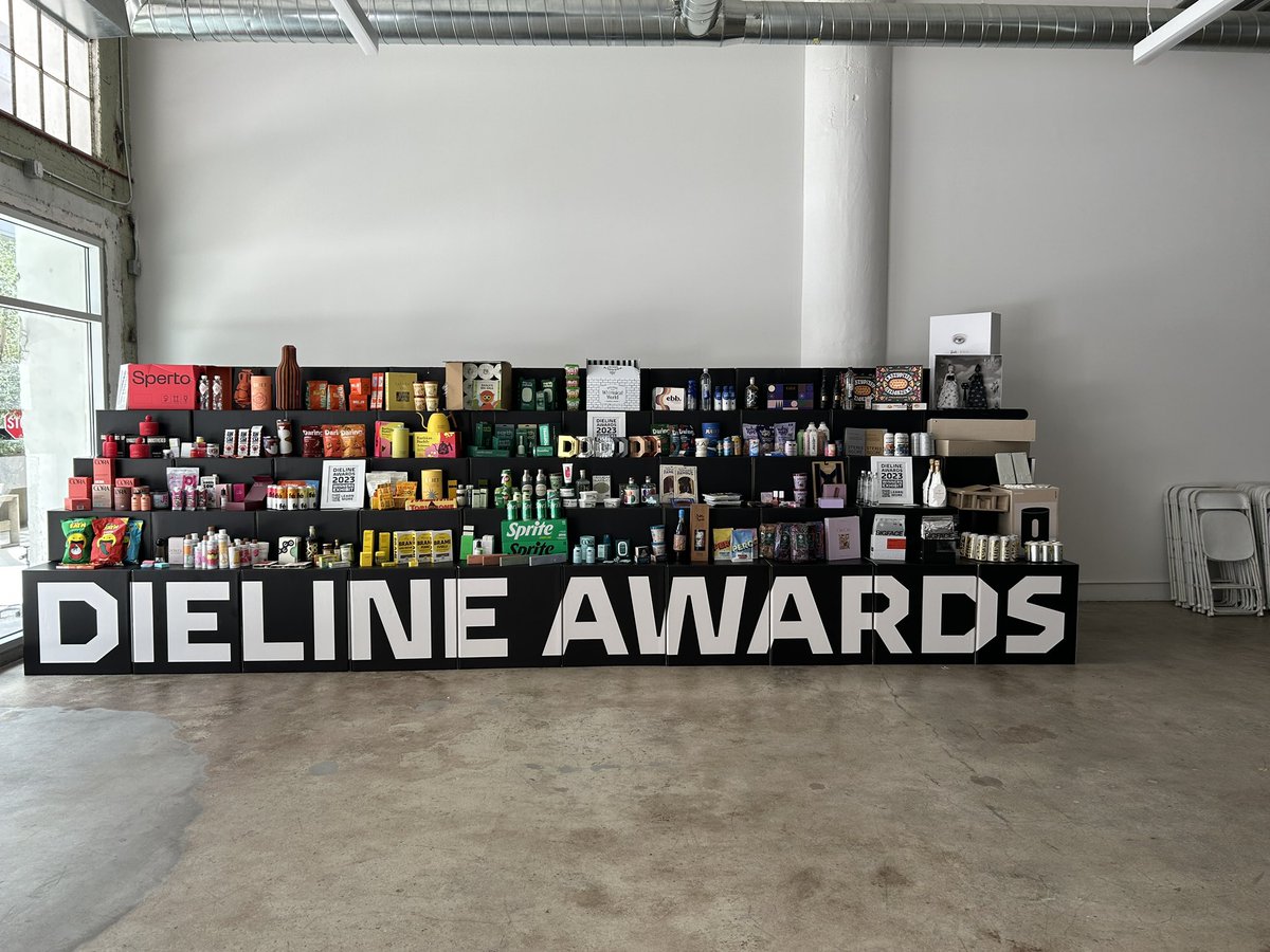 Simplicity_LC's tweet photo. @LADesignFest and Sonos Packaging “Best in Show”  is on display 🎉. Go check it out https://t.co/fbiyWXwPj3