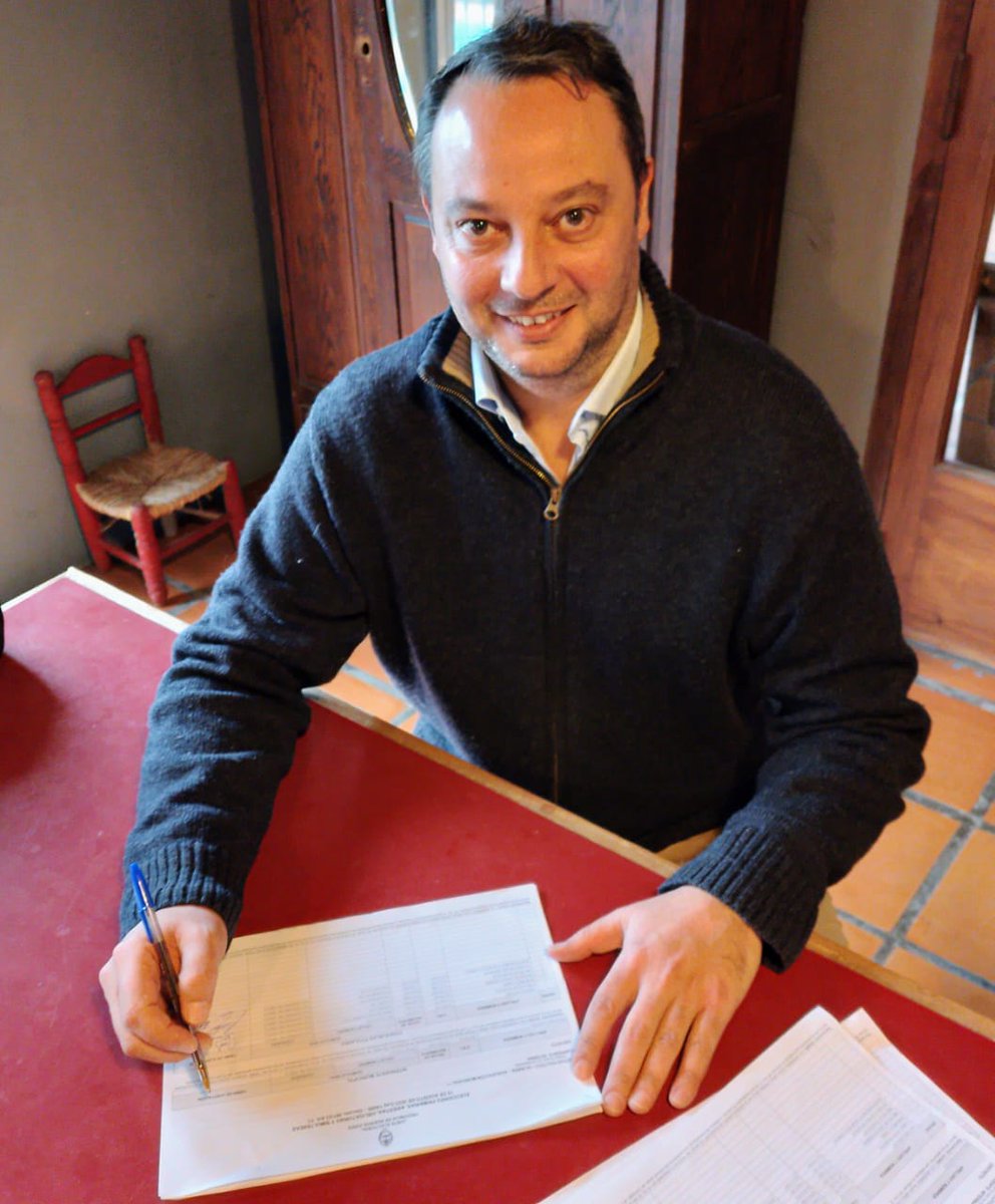 Hoy firmé mi pre candidatura a Intendente de San Antonio de Areco! 
Con mas ganas que nunca y formando parte de un gran equipo, vamos a seguir trabajando por el Areco que nos merecemos!!!
💪💪💪