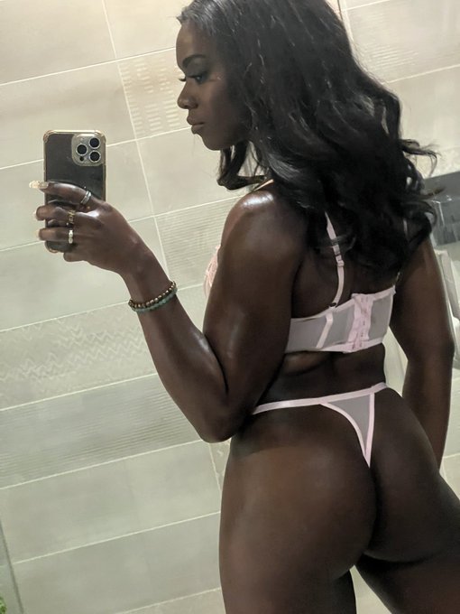 Don’t forget today is Saturday I’m gonna go live on my Only Fans.

✨Plus✨Today I have company. ??

Plus