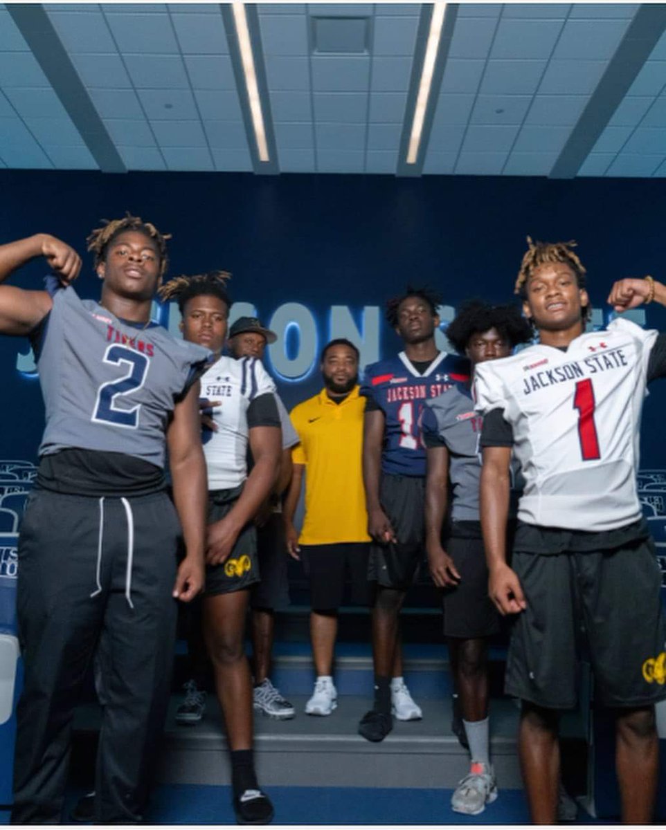 These guys had fun at The Jackson State University! They represented Rutherford Rams Football  well and came home with good news! Shout out to my coaches! I couldn't do it without you guys! #BrickByBrick #ItTakesAVillage