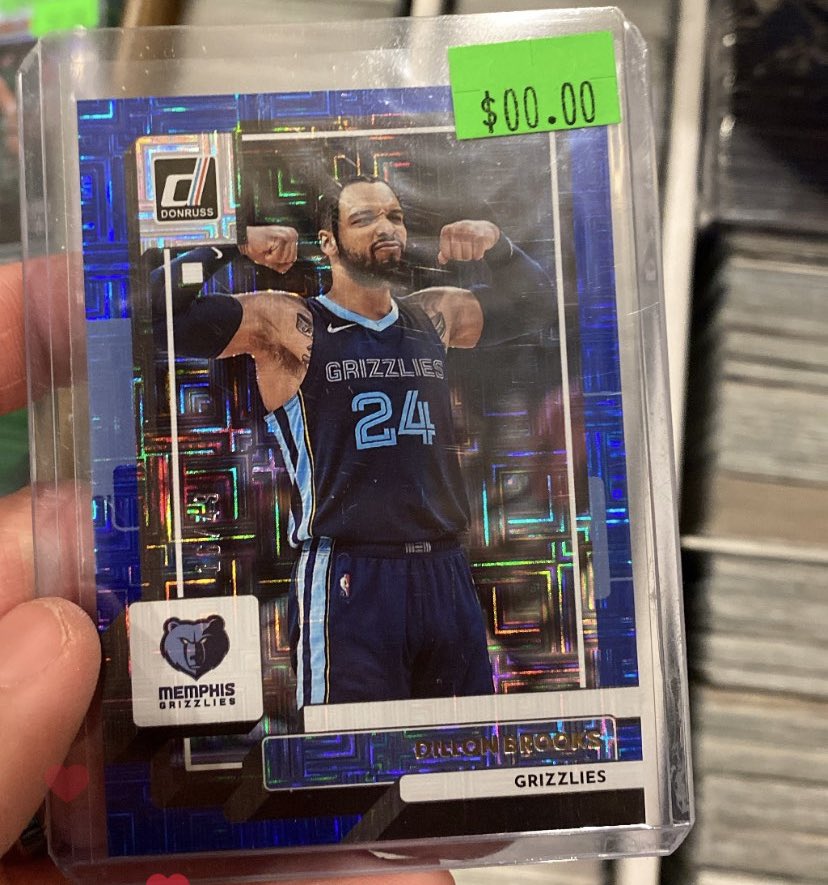 Saw this at the card show today 🤣☠️ what do you guys think? Fair price? #SportsCards