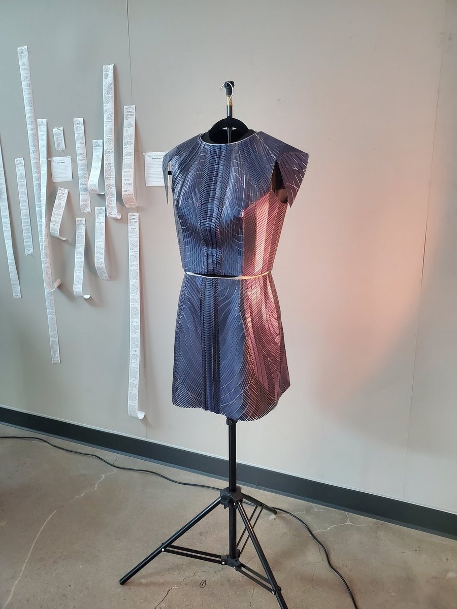 Gorgeous 3D printed dress by @sophywong in display at @crowd_supply's #hardware #Teardown conference 2023 #3Dprinting #innovative #fashion
