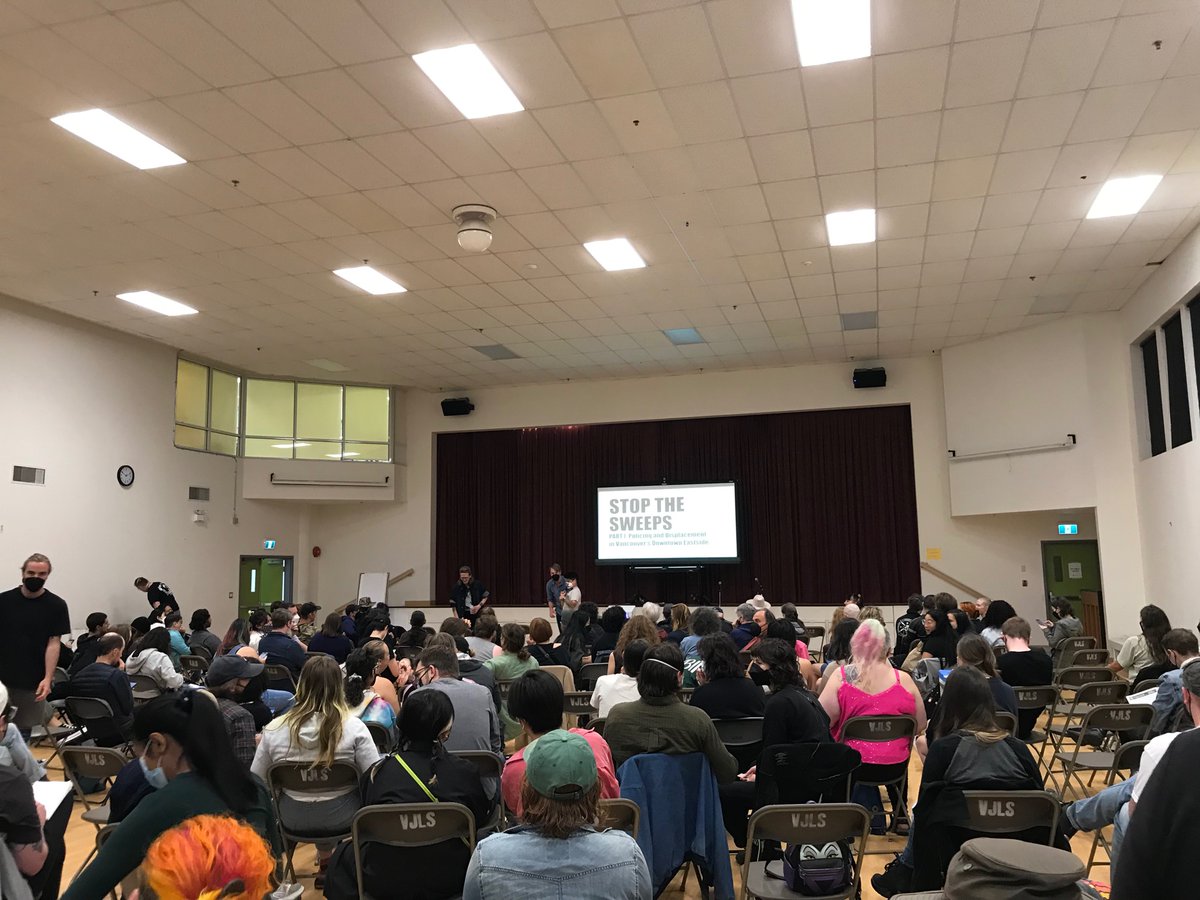 stopsweepsvan's tweet photo. Full house for the premier screening of STOP THE SWEEPS - join a community uniting against forced displacement and state violence #stopthesweeps https://t.co/37qCWIrSZl