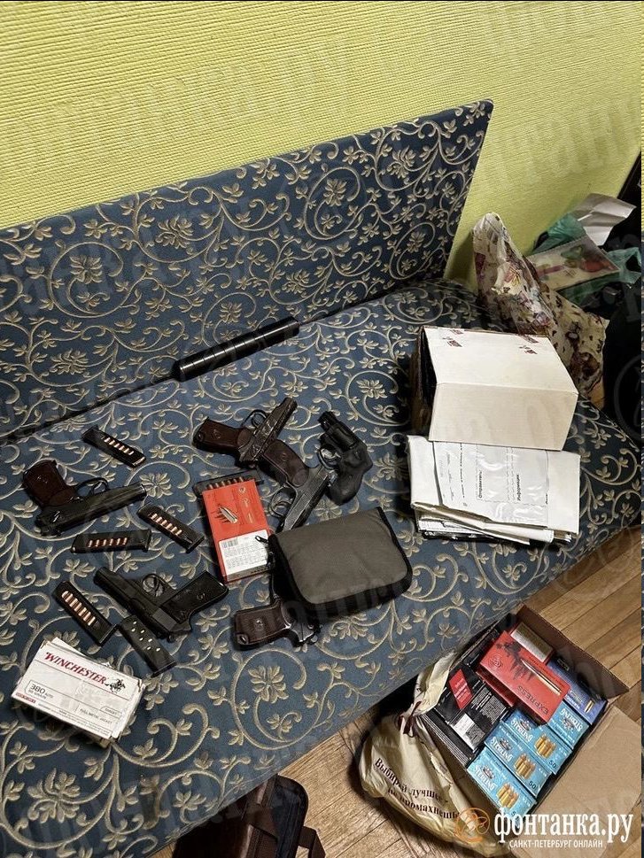 You may recall earlier today when Police raided the Trezzini Palace Hotel in St. Petersburg, which had an office 'considered to be the headquarters' of Yevgeny Prigozhin's empire (sic).

Multiple handguns were found; Makarov PM, a Walther PP(K), and a compact hammerless revolver.