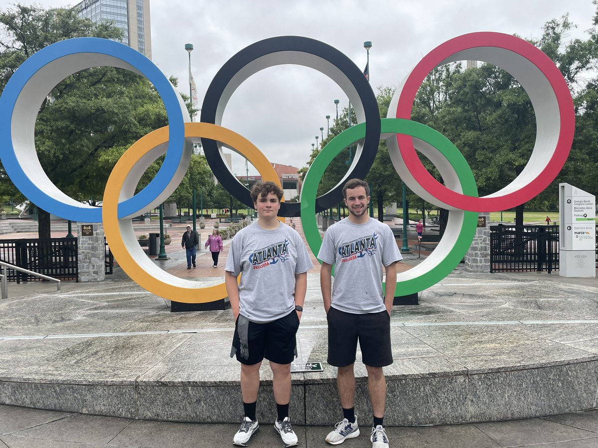 These guys didn’t get on stage but did get 5th place out of 30 teams at Nationals!  A lot of hard work and determination to improve from last year.  Great finish to the SkillsUSA year.  Aurora SkillsUSA future is bright with their leadership! #aurorahuskies