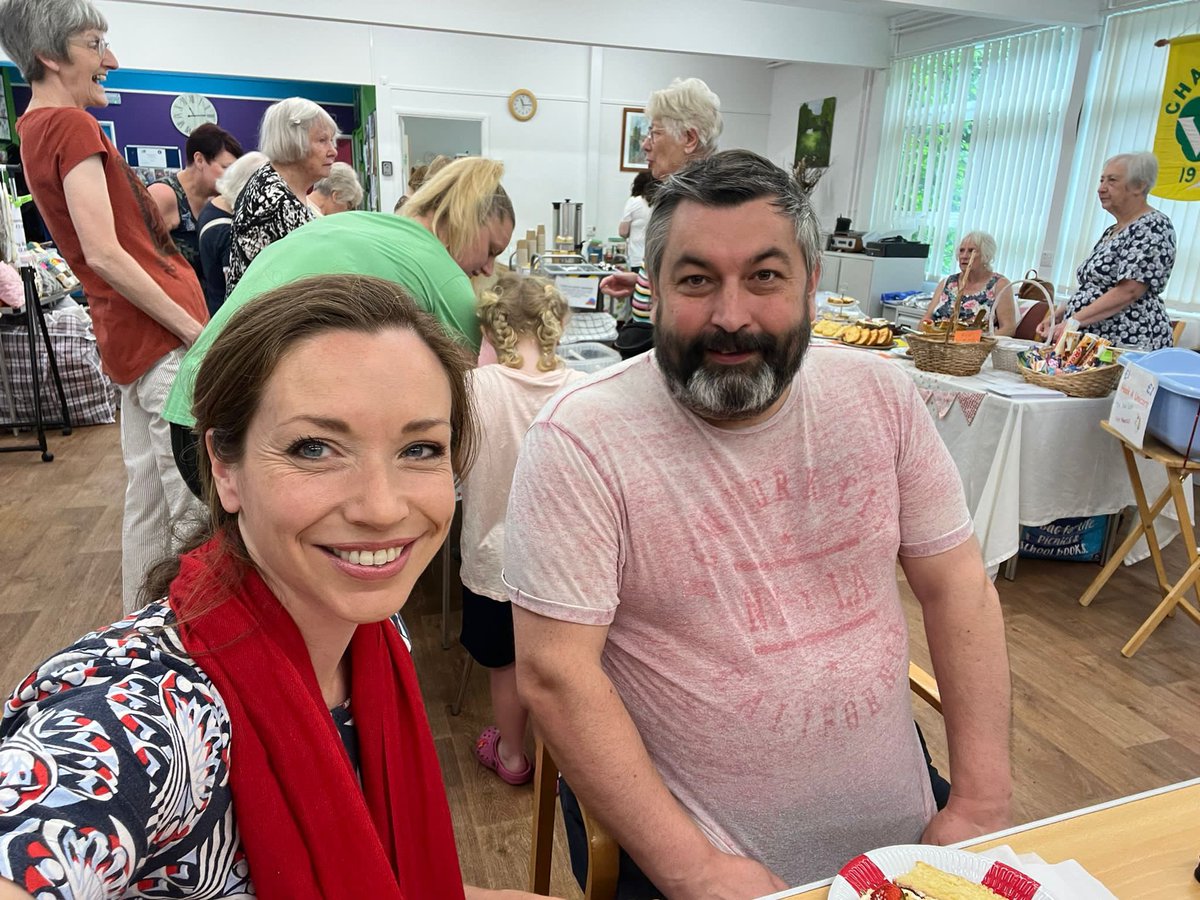 A great time was had by all at the WI Summer Fayre at Age UK building on Chaddesden Park today. Crafts, music, engagement with residents and cake 🍰