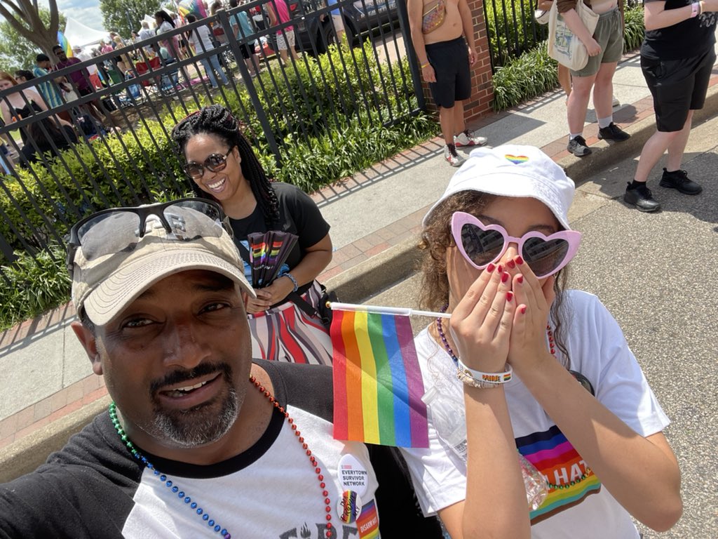 SeanforVirginia's tweet photo. Great to share the day with my daughter!

We got to share two of our passions.
1. Protection and Advocacy of All People’s Rights
2. Advocating for Gun Violence Prevention

#hamptonroadspride #daddydaughteradventures https://t.co/aB9cgmrZPb
