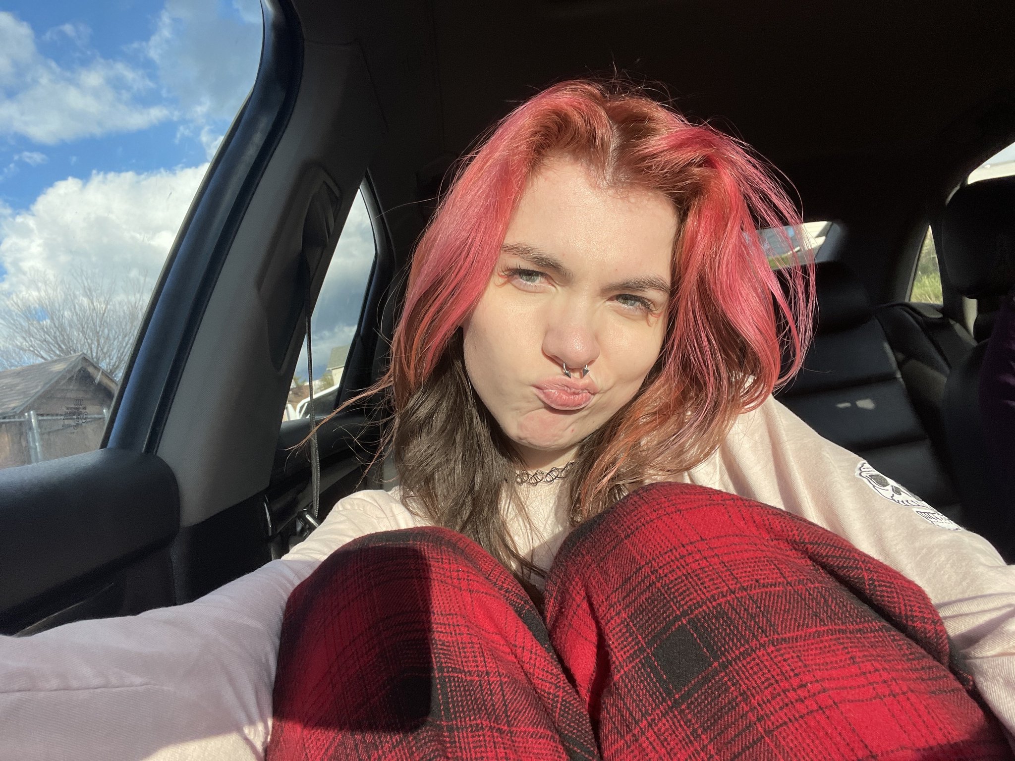 Hailey Waifu 69 😈 on Twitter: "Happy 4/20 erryone https://t.co/oAagDfHcBW 👅 https://t.co