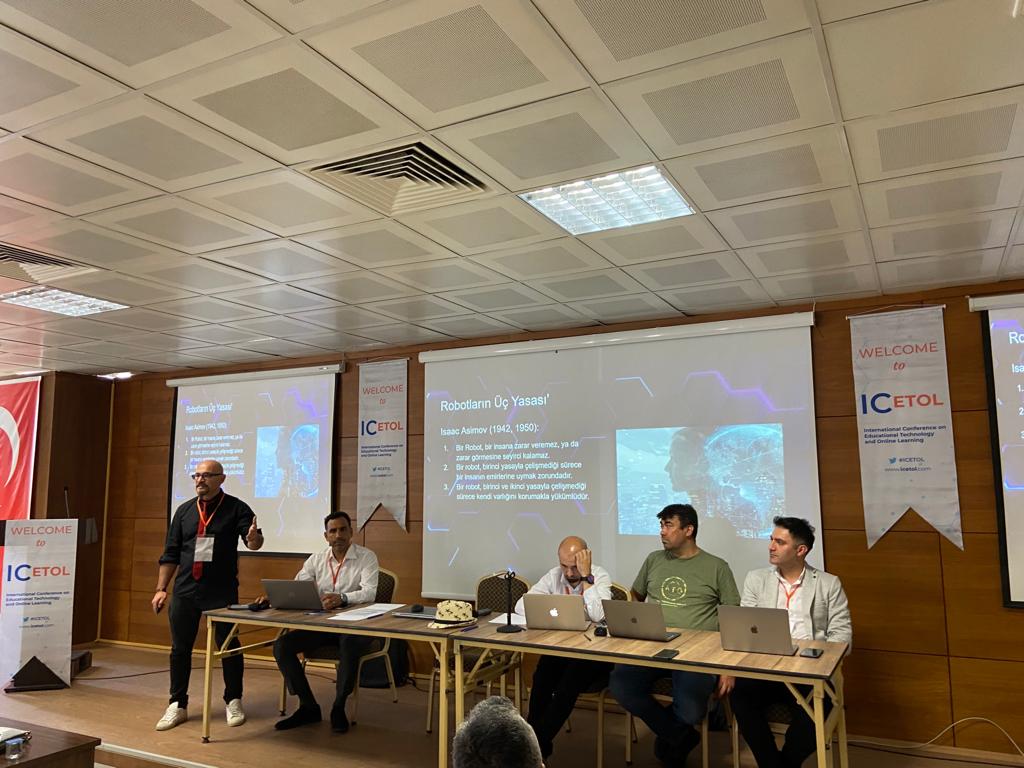 #ICETOL23'te Panel: Eğitimde Üretken Yapay Zeka: Fırsatlar ve Tehditler 👉Doç. Dr. Gürhan Durak <a href="/grhn_durak/">Gürhan Durak</a> , Doç. Dr. Aras Bozkurt <a href="/arasbozkurt/">Aras Bozkurt</a> , Doç. Dr. Hasan Uçar <a href="/hasanxucar/">Hasan Ucar</a> , Doç. Dr.
Sezan Sezgin <a href="/dr_sezansezgin/">Sezan Sezgin</a> , Doç. Dr. Serkan Çankaya <a href="/serkancankaya/">Serkan Cankaya</a> #ICETOL