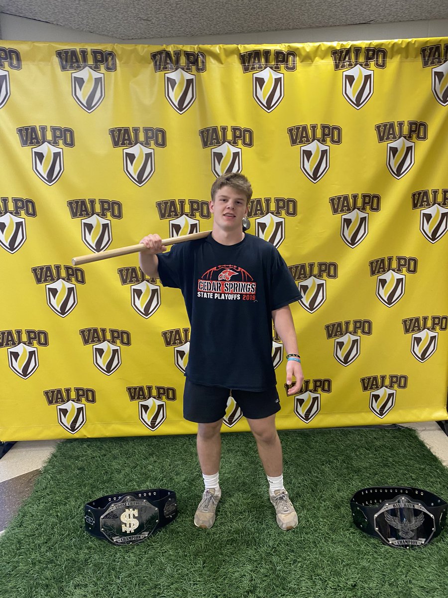 Blessed to come out and compete at Valparaiso today! Thanks too <a href="/valpoufootball/">Valpo Football</a> for putting on a great camp! <a href="/Coach_TMcC/">Coach Trevor McConnell</a> <a href="/Coach_OC_/">Owen Chandler</a>  <a href="/Coach_RJG/">RJ Ghilarducci</a> <a href="/CoachLFox/">Landon Fox</a>