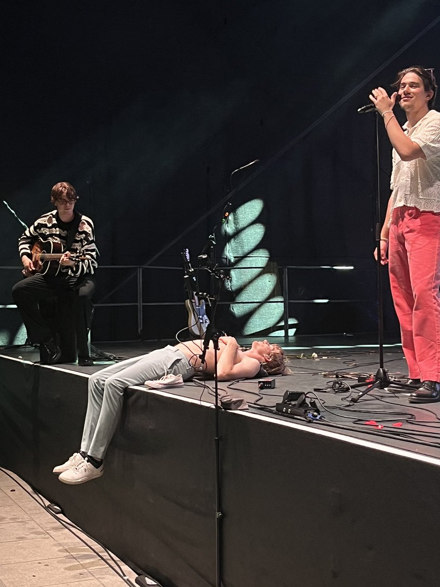 joker out (of context) 🌞 on Twitter "who thinks about what they're