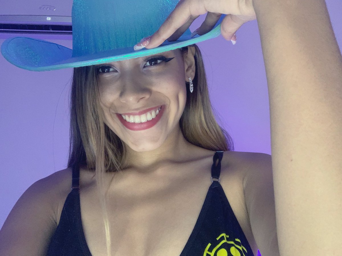 Oxiri24's tweet photo. 🤠💙

@chaturbate https://t.co/HN3KxOzpVf