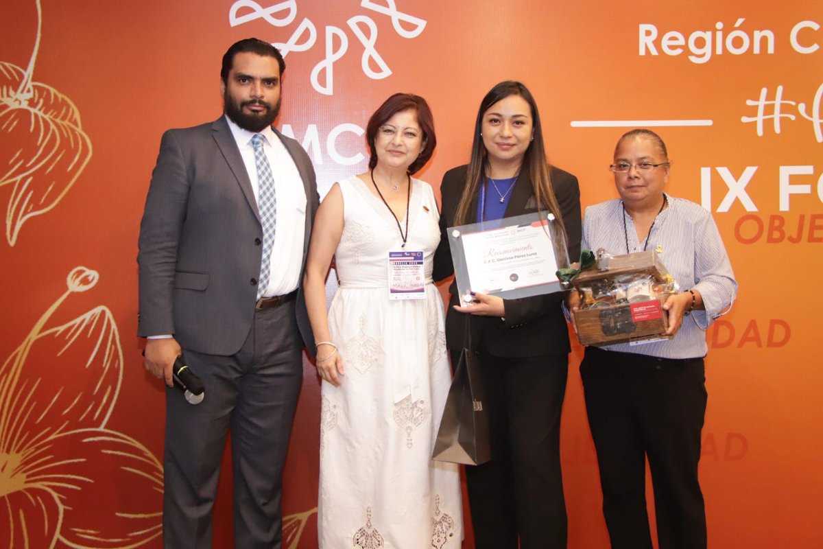 CCPMichoacan's tweet photo. Continuamos en el Foro Regional las NIF y las NIA en Continua Evolución, con la ponencia “Panorama global ESG: principales propuestas de revelación sobre sostenibilidad”, misma que fue impartida por la C.P.C. Denisse Pérez Luna.

Seguimos aprendiendo con #PrincipiosQueTransforman https://t.co/0fGOlyMNVa