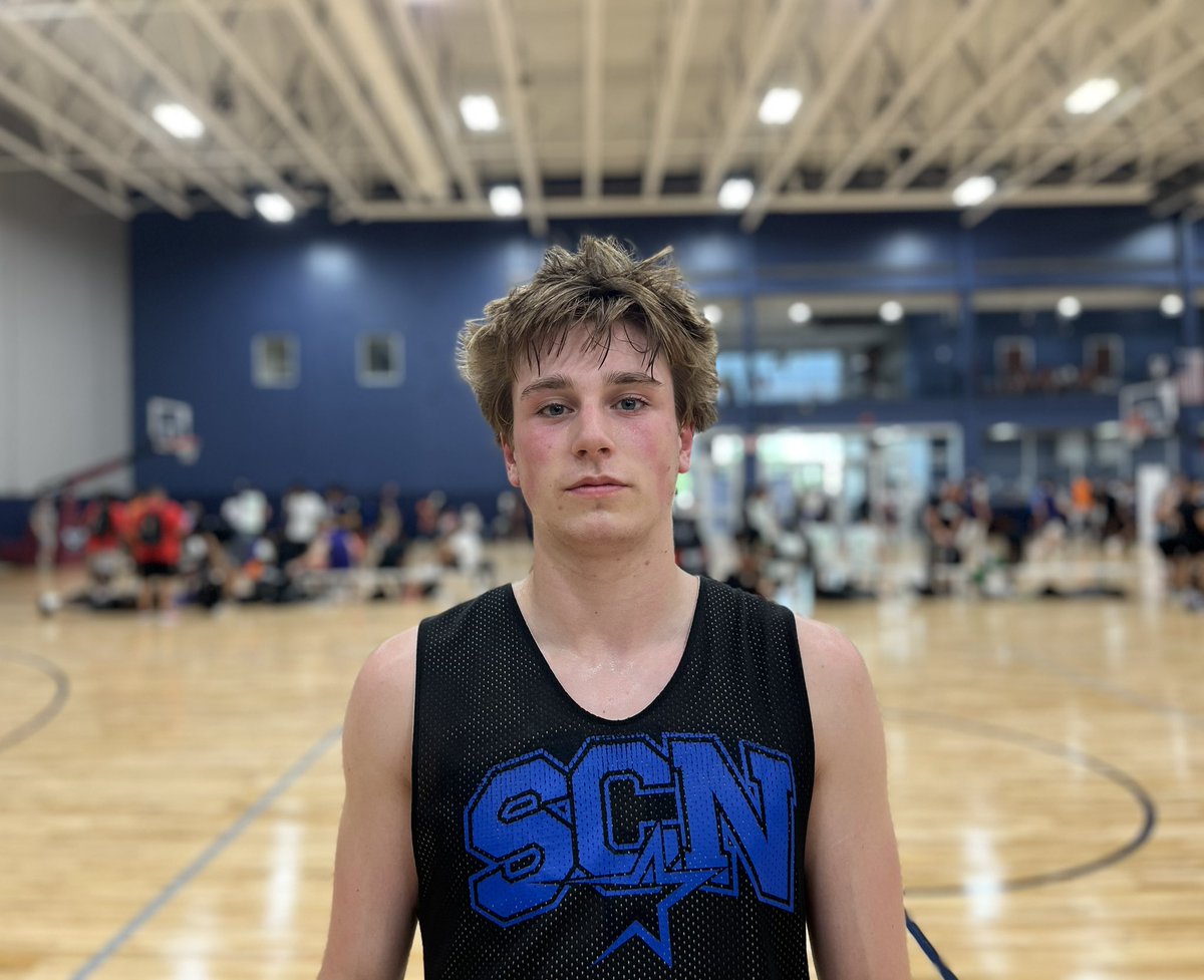 ‘24 Daniel Connolly was a standout today for St. Charles North, good lead guard who can shoot off the catch and dribble, also made plays for others as a passer.

@danielconnolly_ | @SCNBoysBB