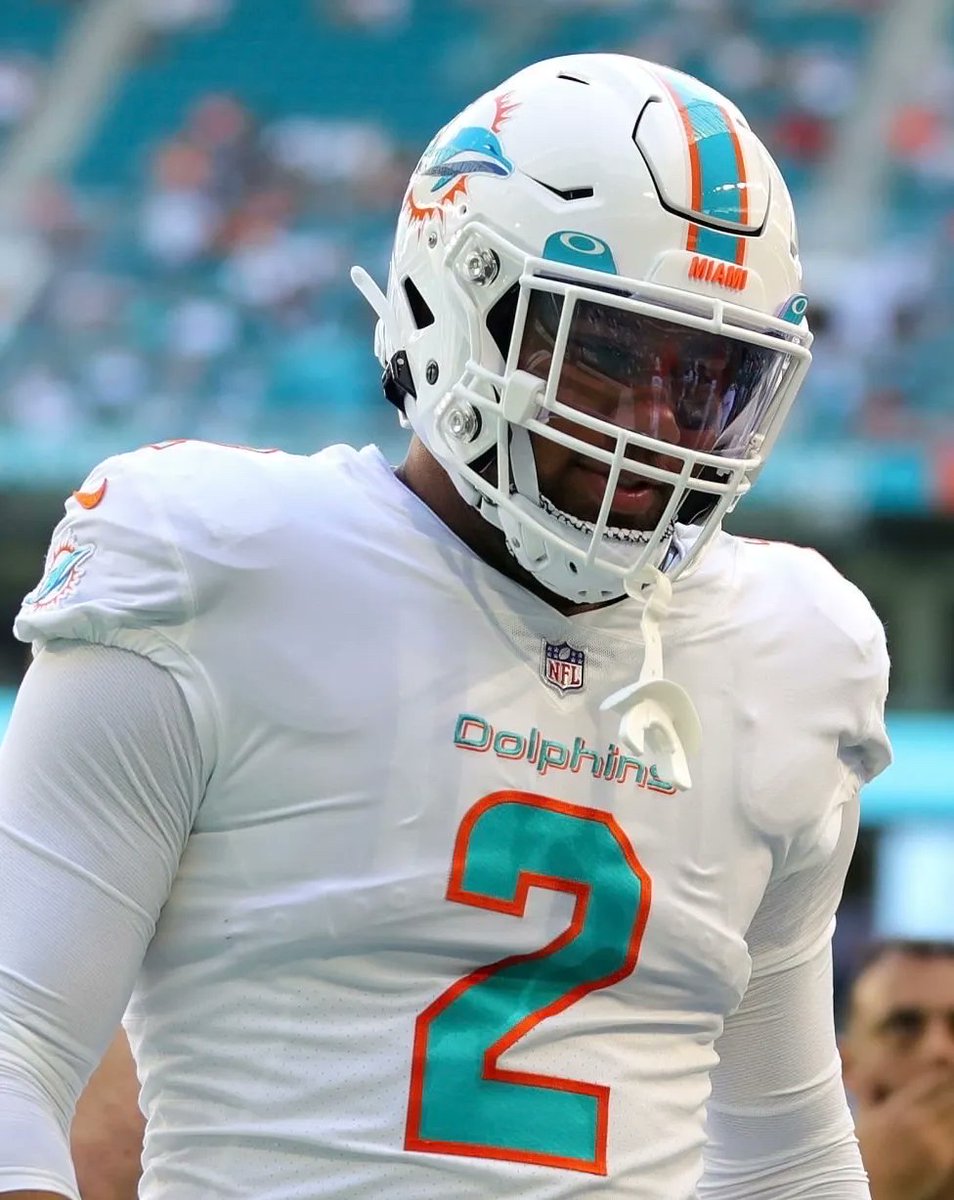 Happy Birthday to Bradley Chubb 🐬