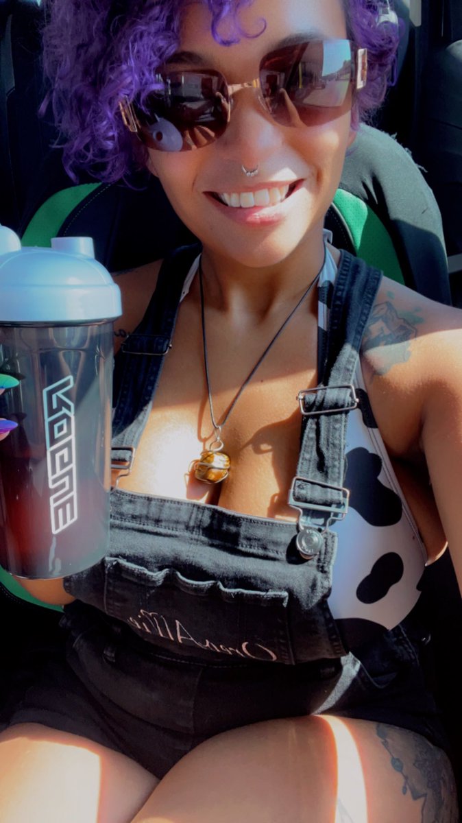 Enjoying a day at the river! Got my strawberry energy drink from @TheRogueEnergy! Ready for a great time 🥰 #rogueenergy #Sponsor #Sponsorme #twitchstreamer