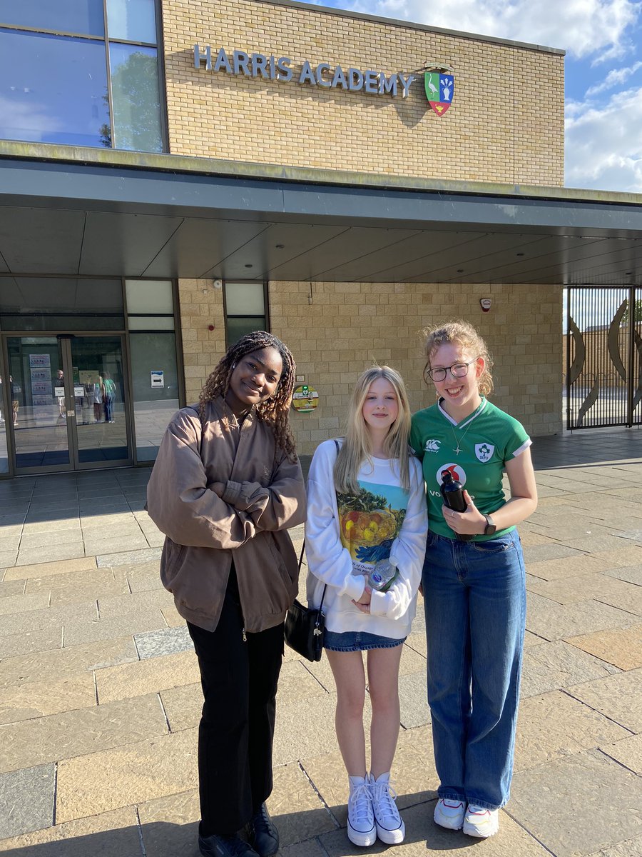 What a fabulous performance of Joseph and the Amazing Technicolour Dreamcoat from <a href="/StageAcademy1/">Stage Academy Dundee</a> this evening at the Whitehall Theatre. 

Thoroughly enjoyed by our #TeamHarris group!! 

Respectful and engrossed young people - living our values.❤️

Bring on Les Miserables 👏🏻👏🏻👍🏻