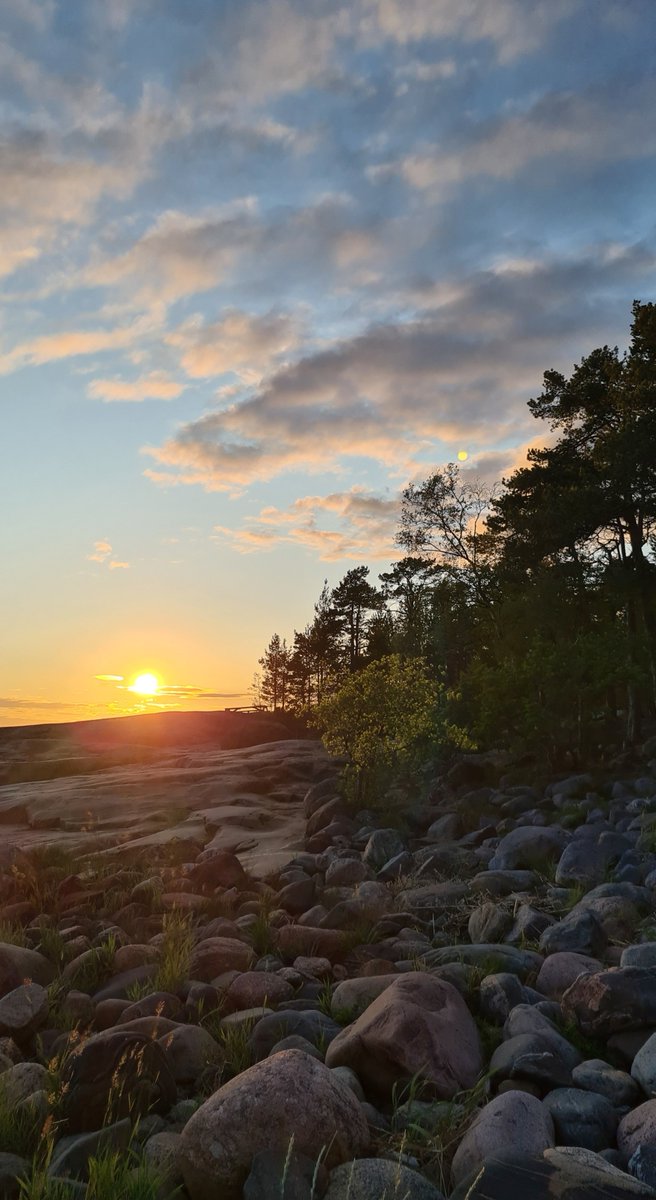 Minun juhannukseni paras hetki, rakkaiden seurassa, näissä maisemissa ❤️ #perhe #vapaailta #hyvinvointialuonnosta