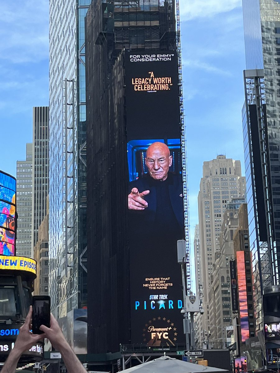 Hello New York #NYC #StarTrekPicard @TerryMatalas @DaveBlass #StarTrek