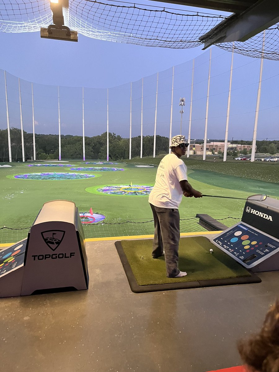 Mount Vernon Boys Basketball tweet media