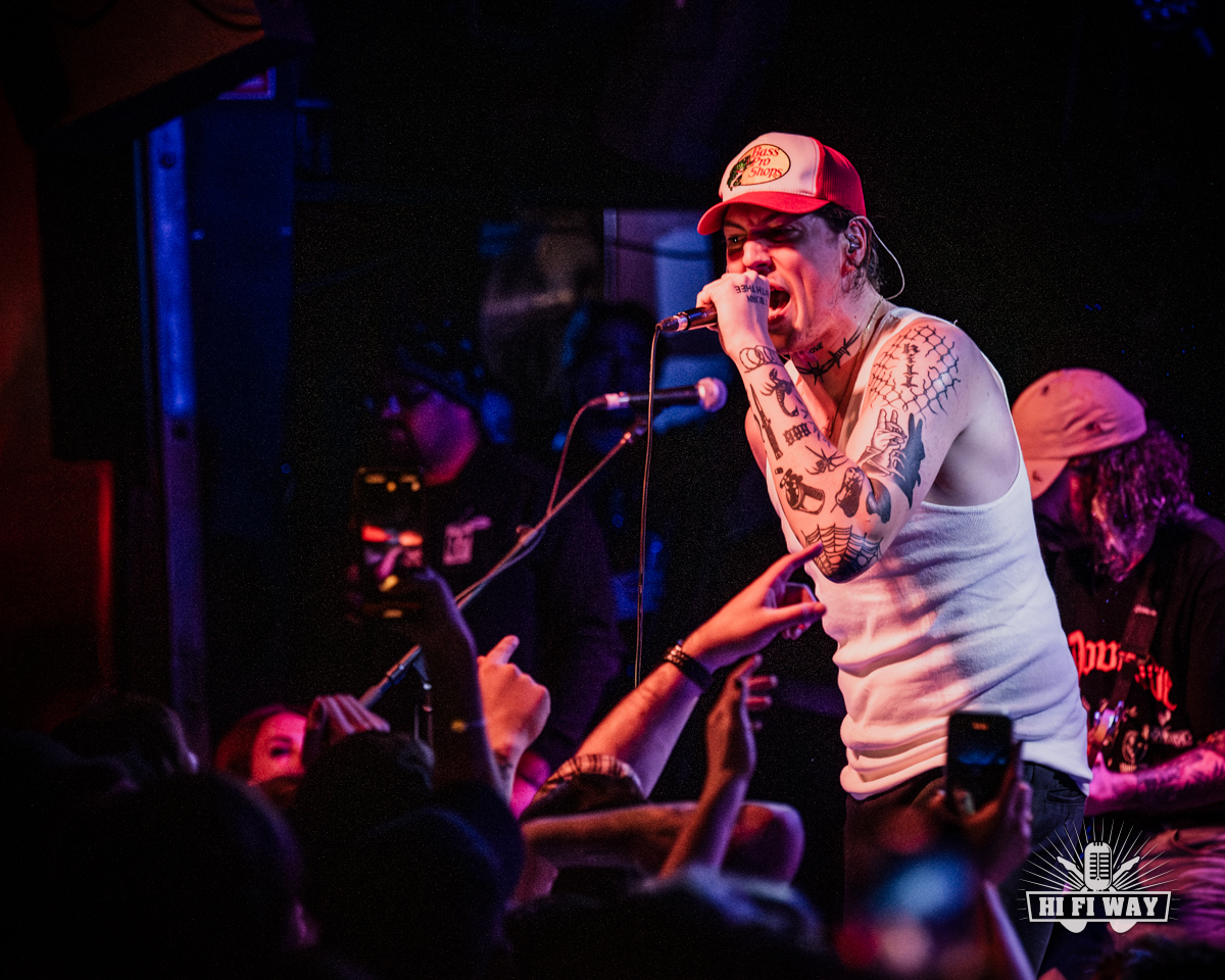 .<a href="/trophyeyesmusic/">Trophy Eyes</a> It was a huge day Friday for Trophy Eyes releasing their new album "Suicide And Sunshine" and playing a sold out show at <a href="/TheGovHindmarsh/">The Gov</a> with Eliza &amp; The Delusionals and dust. Check out our live photos by <a href="/samagram77/">Samuel Phillips</a> ... hifiway.live/2023/06/25/tro…