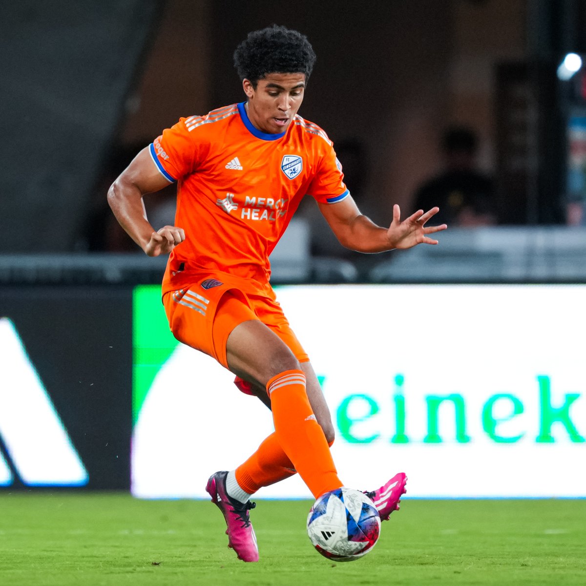 FC Cincinnati (@fccincinnati) on Twitter photo Milestone moment.
Congrats, <a href="/joey_akpunonu/">Joey Akpunonu</a>, on making your <a href="/MLS/">Major League Soccer</a> debut last night. 👏 Milestone moment.
Congrats, <a href="/joey_akpunonu/">Joey Akpunonu</a>, on making your <a href="/MLS/">Major League Soccer</a> debut last night. 👏