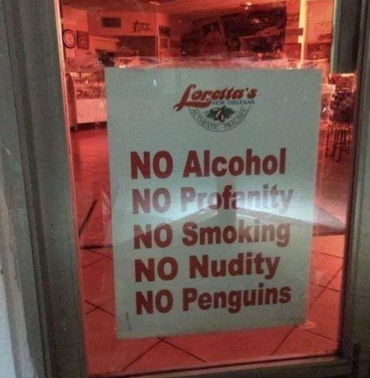 bagsfan75_Tony's tweet image. What's with the penguin discrimination?