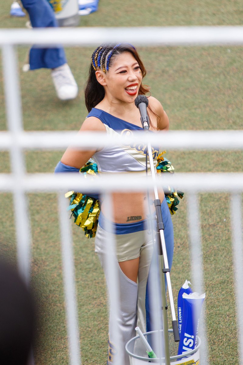 toshipanic's tweet photo. 2023.6.24 2023 Jrパールボウルトーナメント オール三菱ライオンズ vs PentaOceanパイレーツ in 富士通スタジアム川崎
らいおんちゃん HISAEさん その2
#オール三菱ライオンズ
#オール三菱ライオンズチアリーダー
#アメフト #XLeague
#lionchan
#らいおんちゃん
#HISAE https://t.co/WrV3e4mS8Z