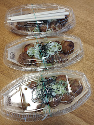 machi82607262's tweet image. #銀だこの福袋券、6月末期限なのでたこ焼き買ってきました‼️
我が家のブームは「#ねぎだこ」✨
お出汁と大根おろしにつけて食べるのが明石焼きみたいで美味しいです😍