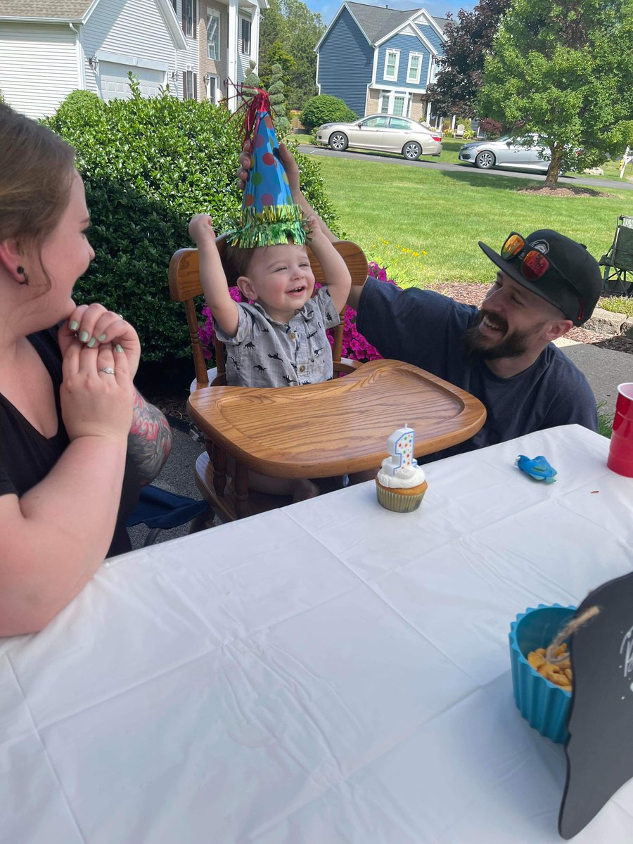 prancing_melon's tweet image. my baby boy turned one today 😭😭