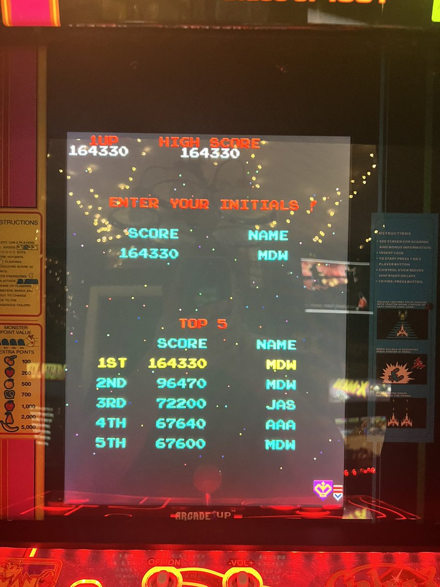 mwoods67037's tweet photo. @bosshaas20 … in between pinball tonight. https://t.co/uPvbxw2qQx