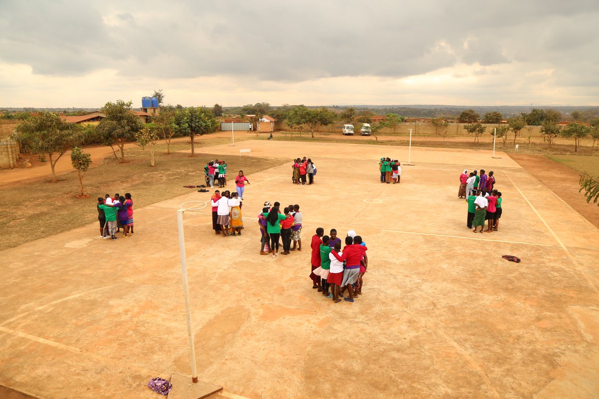 RobertChifundo's tweet photo. It was great to organize, mobilize and co-facilitate this session on SGBV under SRHR project for @yofonatmw  &amp; @bhubesipride 
@GP_Malawi https://t.co/S5VuzUV6On