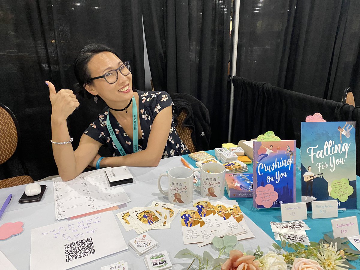 jentrinhwrites's tweet photo. First Book Bonanza was a success! Sold out of books and met some incredible authors and so many kind readers. ♥️ 100000% recommend! https://t.co/BDMtBbkLfN