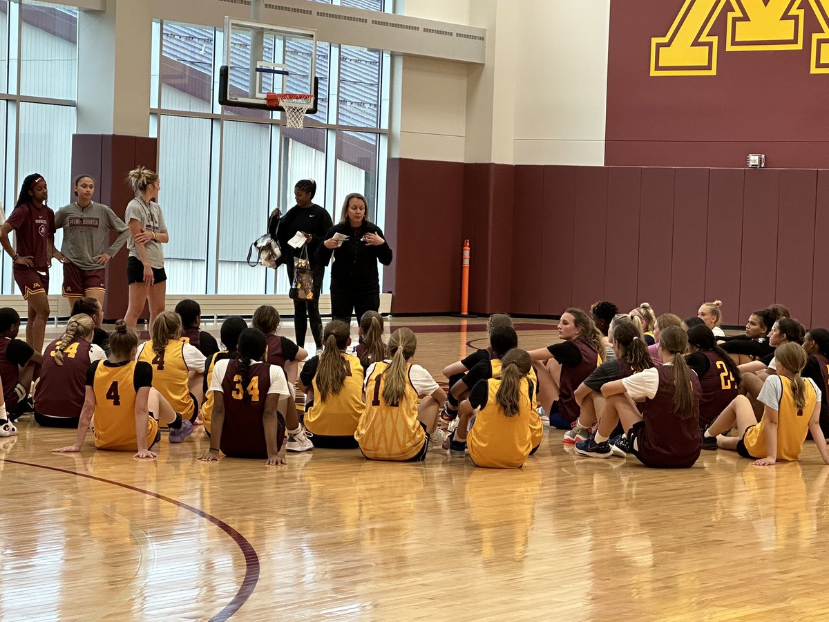 Lily Sabers (@saberslily) on Twitter photo I had a great time at the <a href="/GopherWBB/">Minnesota Women's Basketball</a> Elite Camp and was awesome seeing my fav freshman <a href="/KennedyKlick/">Kennedy Klick</a> I had a great time at the <a href="/GopherWBB/">Minnesota Women's Basketball</a> Elite Camp and was awesome seeing my fav freshman <a href="/KennedyKlick/">Kennedy Klick</a>