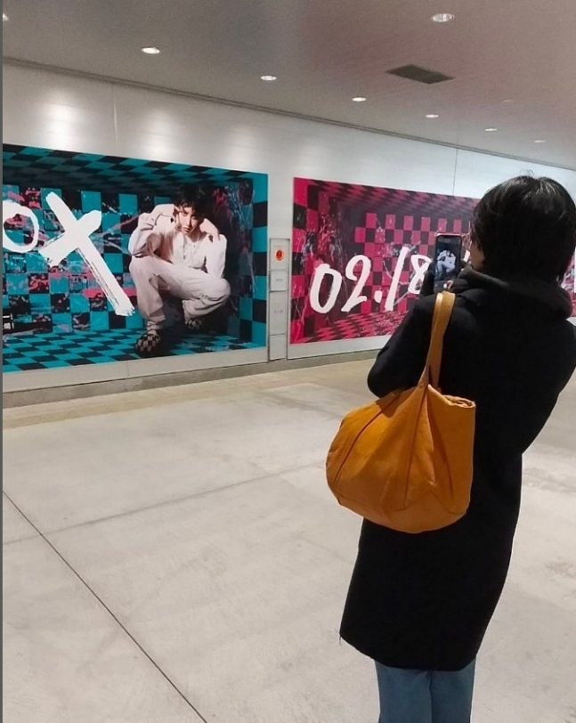 Kmedia introduces a Japanese woman who jumped into politics for social reform after becoming a bts fan. She used to be a regular mom and daycare teacher, got inspired by BTS #StopAsianHate campaign in 2021, ran for election and became a city council member. Since then, she's +