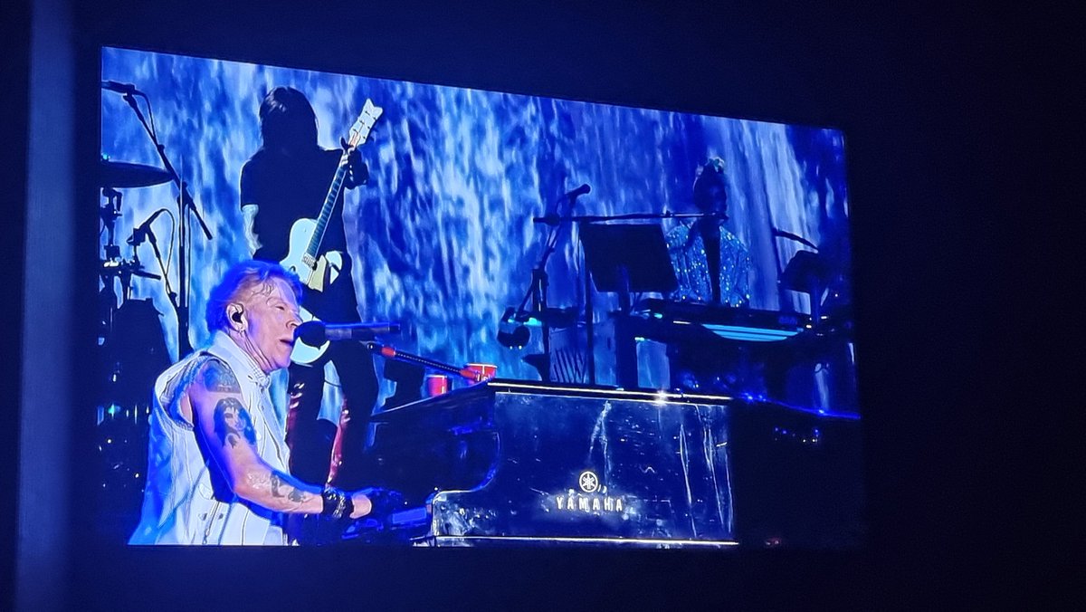 Wow! November Rain at Glastonbury. Who'd have thought it? #Glastonbury #GunsNRoses