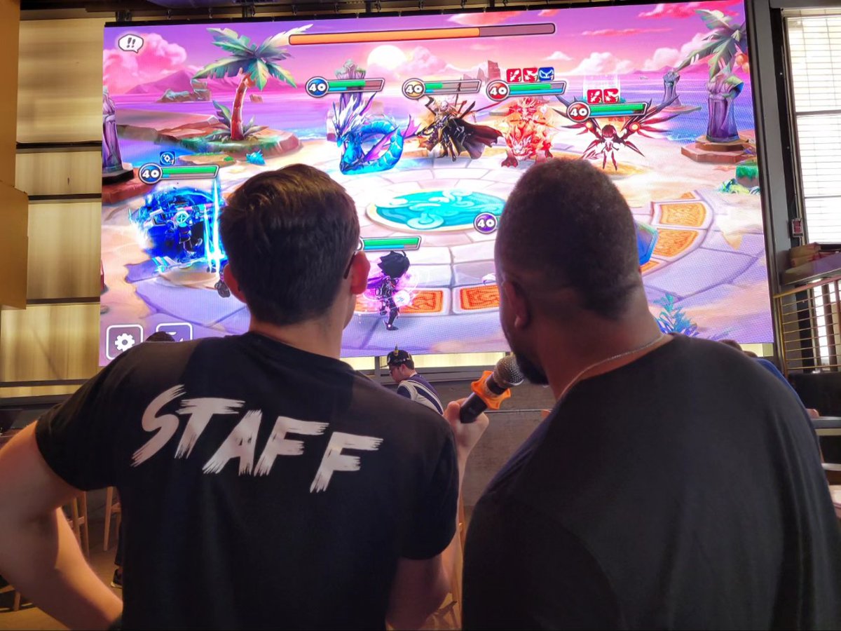 summonerswarapp's tweet photo. #Summoners War Tour of America: Dallas 2023 has been an amazing time! 🎉

Continue to keep an eye out for what's happening here at the meetup and for future meetup opportunities! 

#Com2uS #SWTOA #TOADallas https://t.co/ZtMBuzZzF7