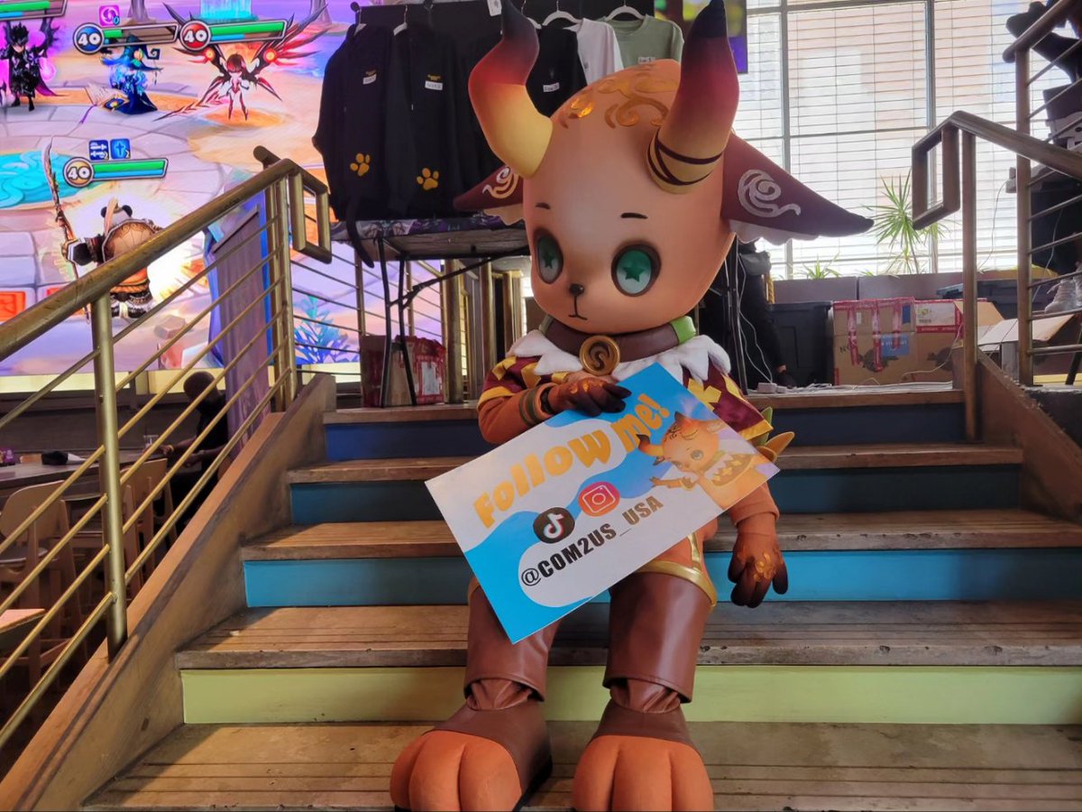 summonerswarapp's tweet photo. #Summoners War Tour of America: Dallas 2023 has been an amazing time! 🎉

Continue to keep an eye out for what's happening here at the meetup and for future meetup opportunities! 

#Com2uS #SWTOA #TOADallas https://t.co/ZtMBuzZzF7