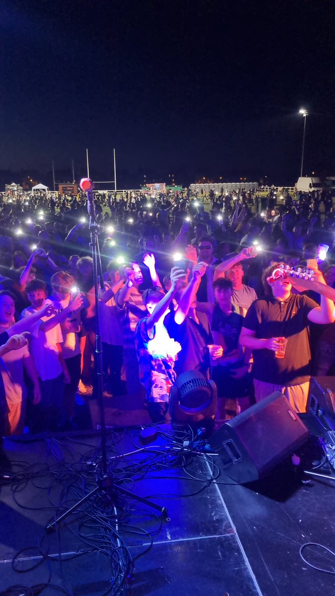 The Zoots tweet media