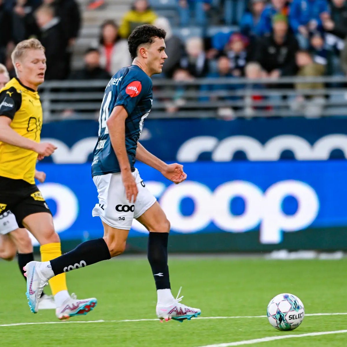 GemScouting's tweet image. 🇦🇺 Patrick Yazbek (21 | CM) today for Viking against Brann. 

- 1 Assist
- 3 Chances Created
- 92% Passing accuracy
- 4 Duels Won (100%)
- 9 Recoveries

4 Assists, 1 Goal in 2023 Eliteserien from 10 apps.
Bought from Sydney FC for €475k in February.

One to watch📈