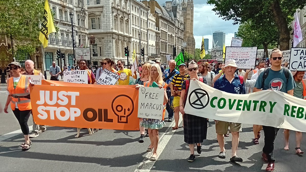 @socialistsunday Happy Socialist Sunday. Just Stop Oil on Whitehall on Saturday