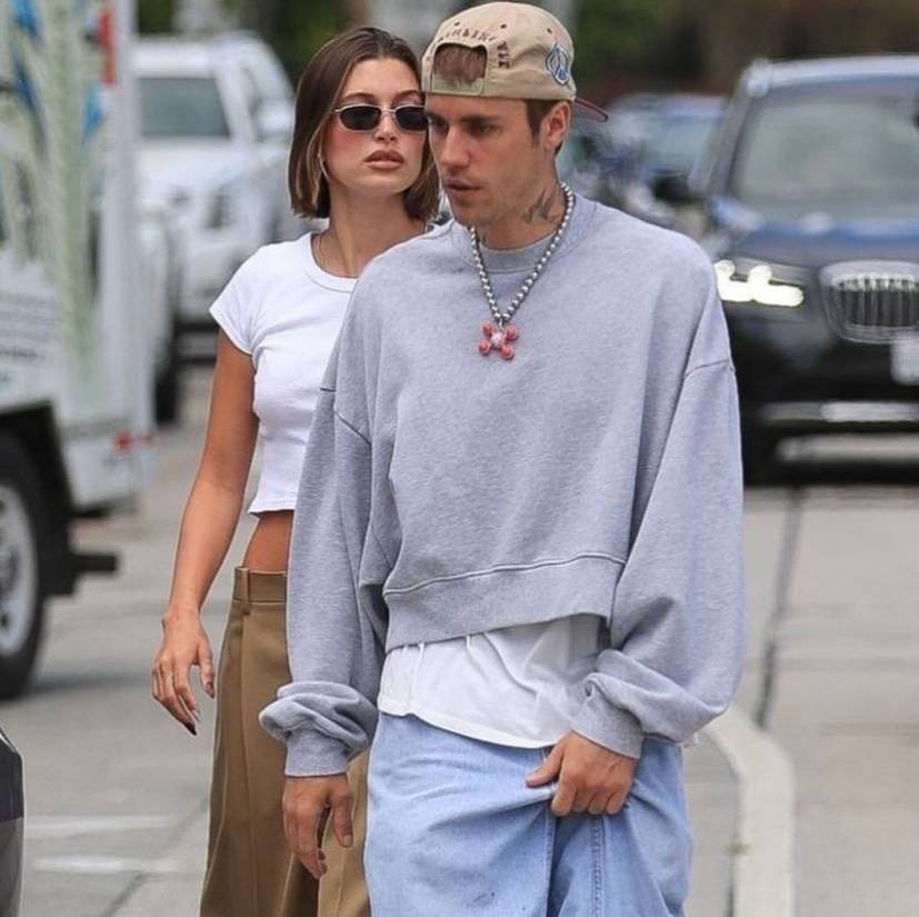 Hugo Gloss on Twitter "Um date de casadinhos! 👩 ️👩 Hailey e Justin